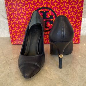 Tory Burch navy pumps - size 36